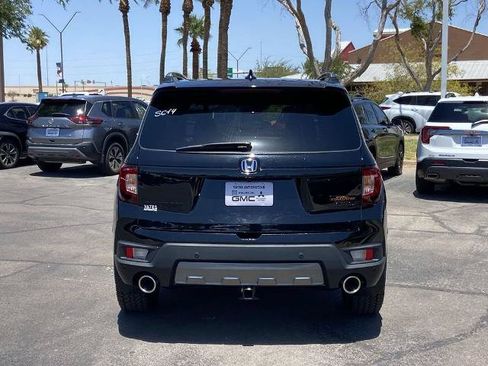 Used 2025 Honda Passport TrailSport image 5