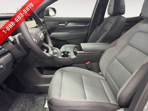 Used 2026 GMC Terrain AT4 AWD/4WD image 10
