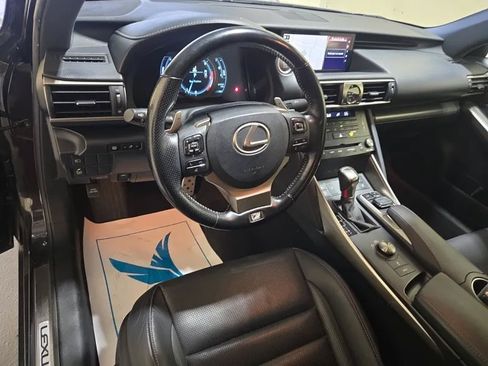 Used 2017 Lexus IS 300 F Sport w/ F Sport Package AWD/4WD image 11