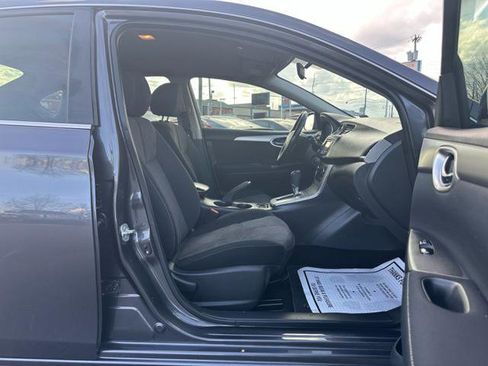 Used 2015 Nissan Sentra SV w/ Navigation Package image 18