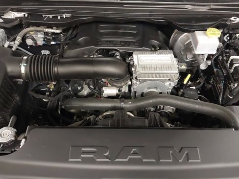 Used 2023 RAM 1500 Limited AWD/4WD image 30