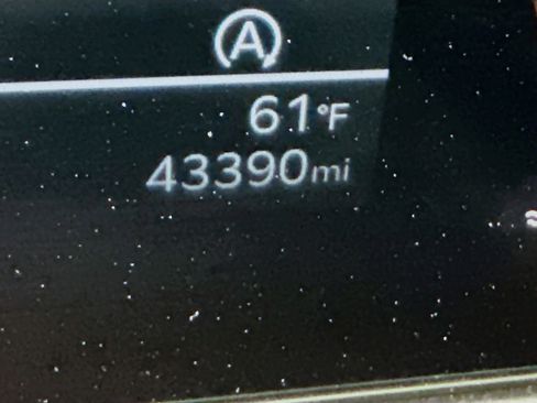 Used 2024 Kia Sorento S image 19