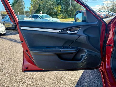 Used 2020 Honda Civic LX image 9
