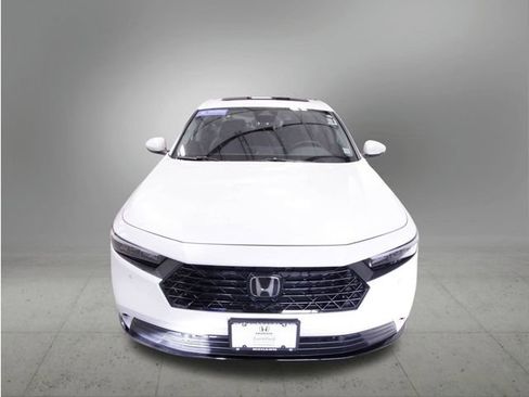 Certified 2025 Honda Accord EX-L image 12