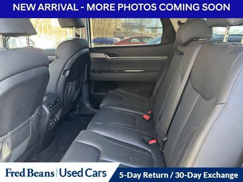 Used 2022 Hyundai Palisade SEL w/ 8P Bench Seat Package image 11