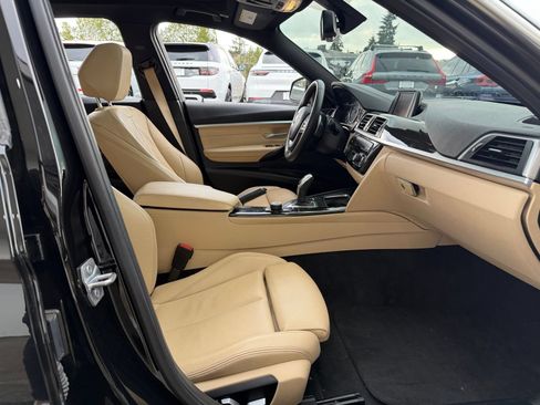 Used 2018 BMW 330i Sedan RWD image 24