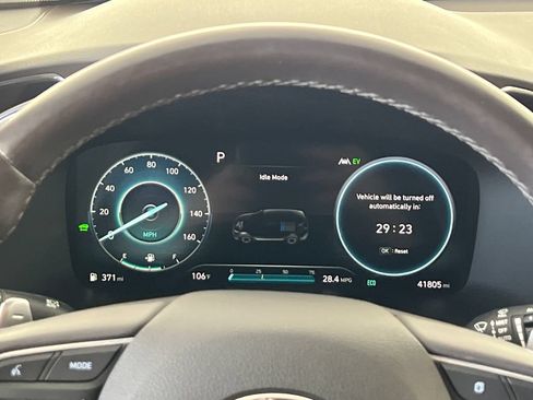 Used 2021 Hyundai Santa Fe Limited AWD/4WD image 17