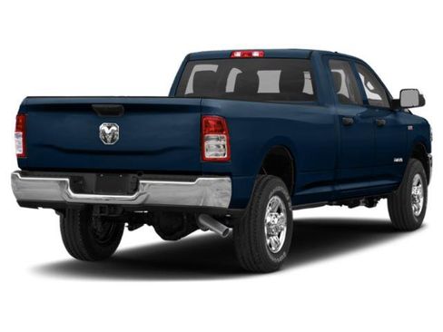 Used 2021 RAM 3500 Big Horn w/ Level B Equipment Group AWD/4WD image 2