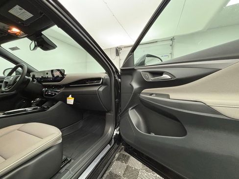 New 2026 Buick Envista Avenir image 31