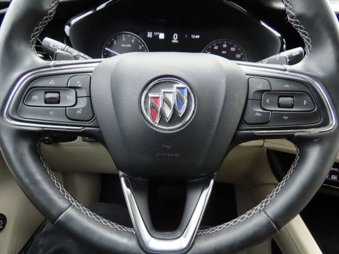 Used 2022 Buick Envision Essence w/ Technology Package I image 26