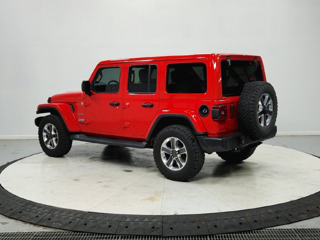 Used 2018 Jeep Wrangler Unlimited Sahara AWD/4WD image 6
