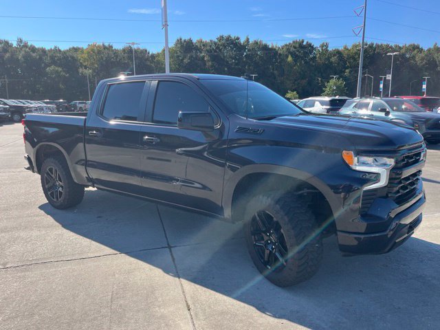 Used 2024 Chevrolet Silverado 1500 RST w/ Convenience Package II AWD/4WD image 10