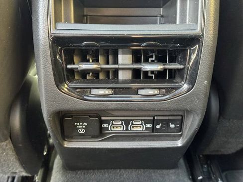 Used 2024 Jeep Grand Cherokee Limited 4xe AWD/4WD image 14