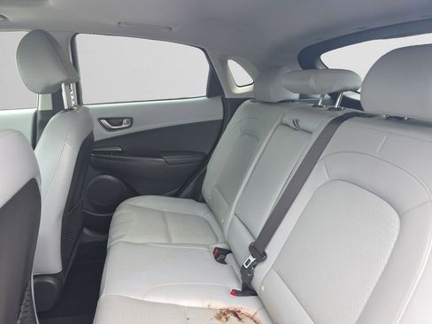 Used 2021 Hyundai Kona Limited image 14