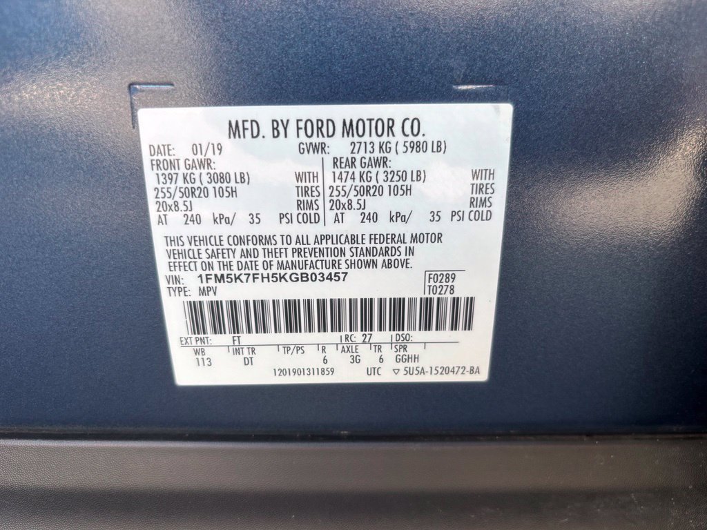 Used 2019 Ford Explorer Limited w/ Limited Luxury Package FWD image 17