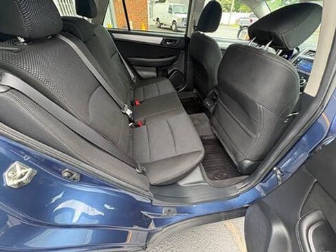 Used 2019 Subaru Outback 2.5i Premium AWD/4WD image 25