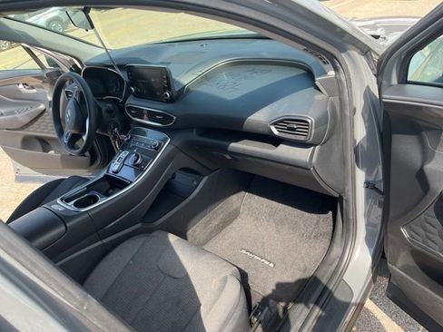 Used 2023 Hyundai Santa Fe SE FWD image 17