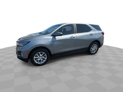 Certified 2024 Chevrolet Equinox LT AWD/4WD image 5