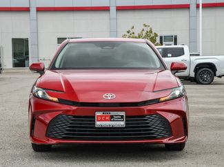 Used 2025 Toyota Camry LE FWD video 2