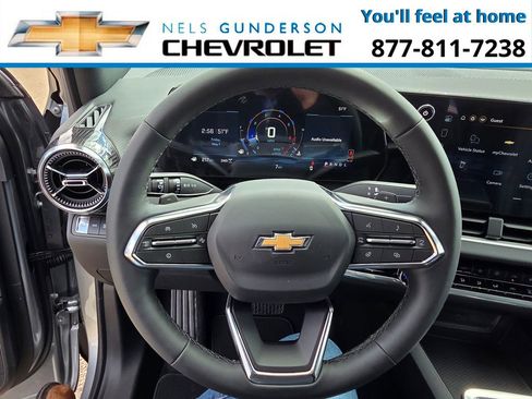 New 2026 Chevrolet Equinox LT w/ Convenience Package II AWD/4WD image 27