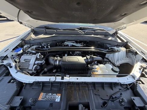 Used 2022 Ford Explorer ST w/ Equipment Group 401A image 11