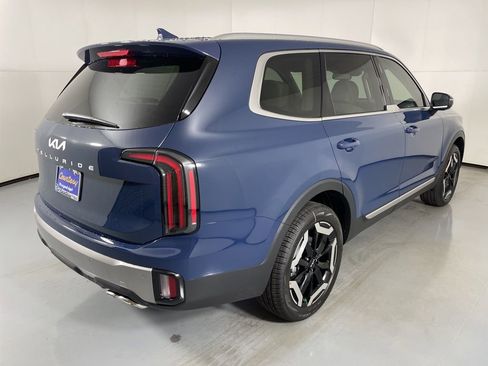 New 2025 Kia Telluride EX image 8