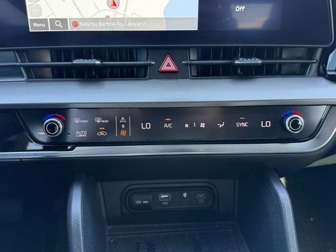 Certified 2023 Kia Sportage SX FWD image 24