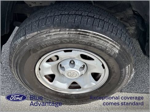 Used 2022 Toyota Tacoma SR w/ SR Convenience Package RWD image 12