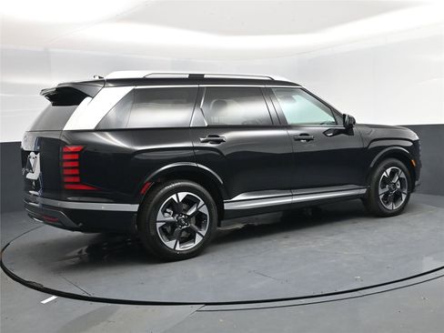 New 2026 Hyundai Palisade Limited image 4