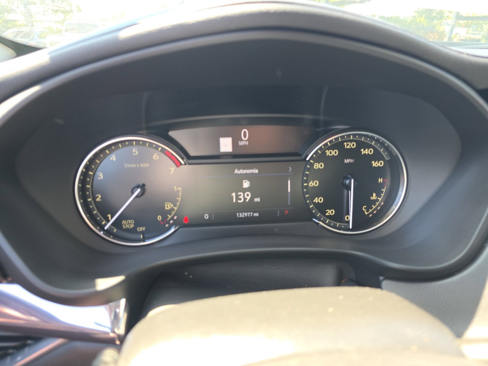 Used 2021 Cadillac XT4 Luxury w/ Cold Weather Package FWD image 6