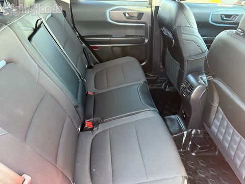 Used 2022 Ford Bronco Sport Badlands image 29