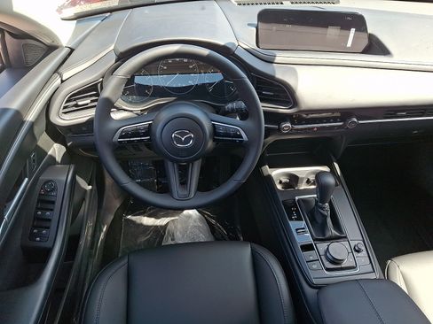 New 2026 MAZDA CX-30 AWD 2.5 S w/ Select Sport Pkg image 9