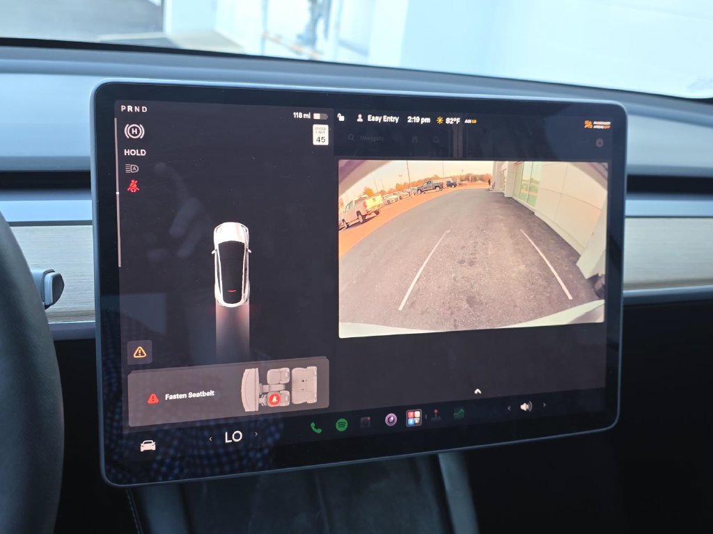 Used 2022 Tesla Model Y Performance AWD/4WD image 14