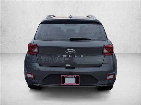 New 2026 Hyundai Venue SEL image 8