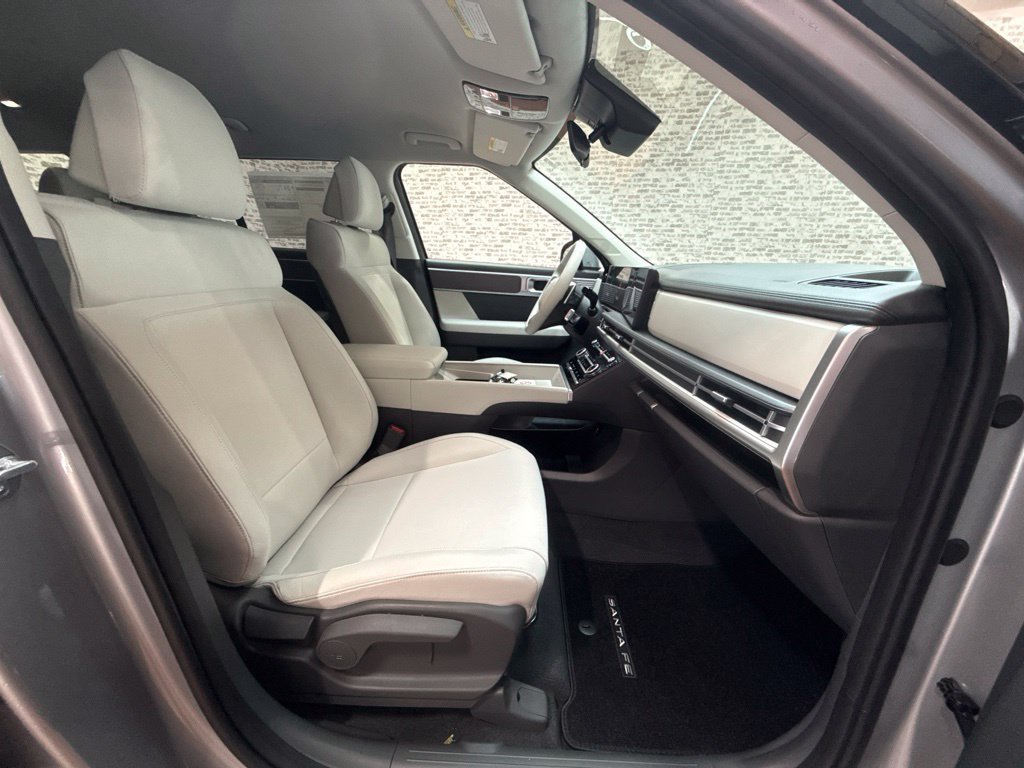 New 2027 Hyundai Santa Fe SE FWD image 11