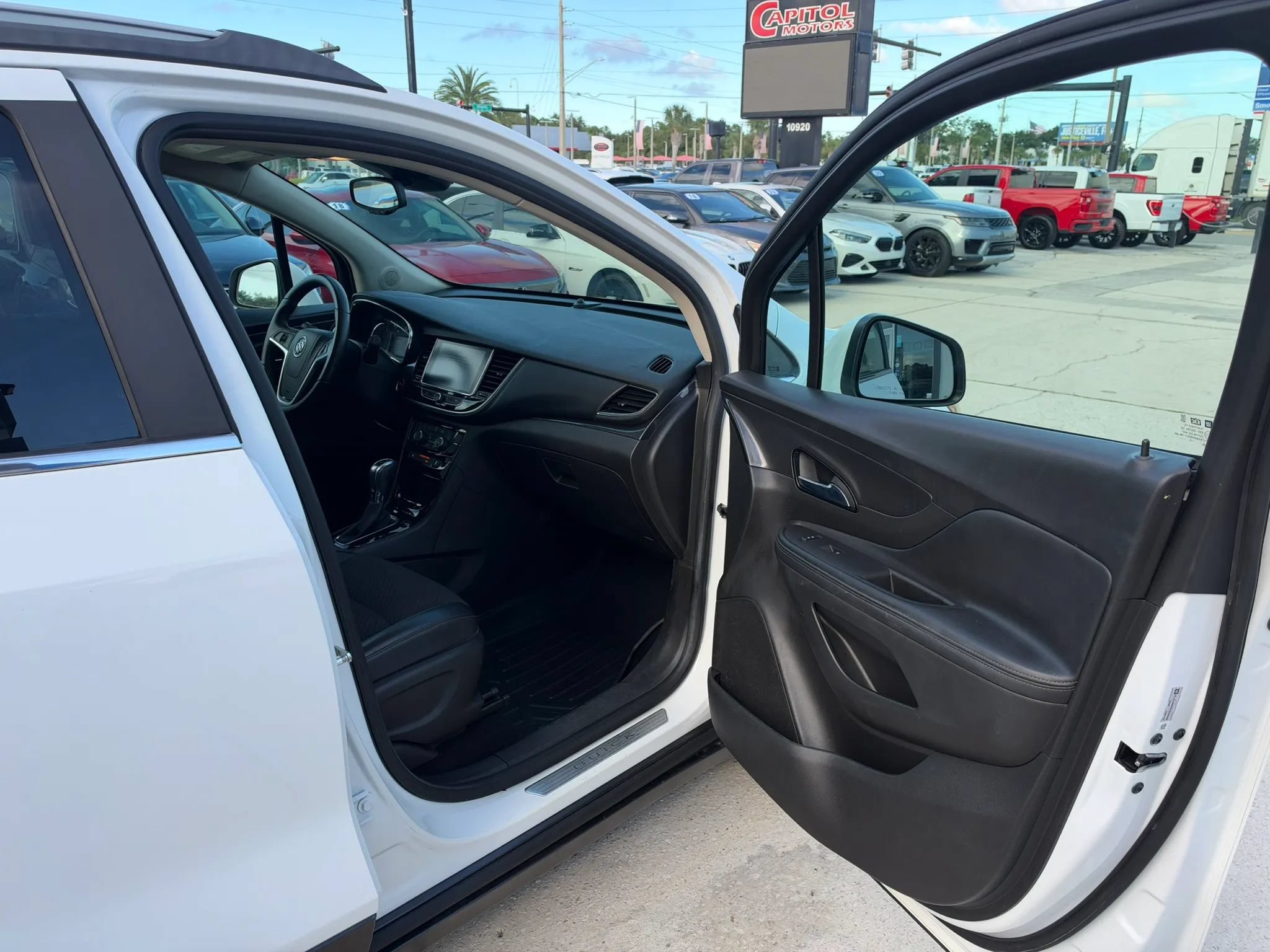 Used 2017 Buick Encore Preferred FWD image 20