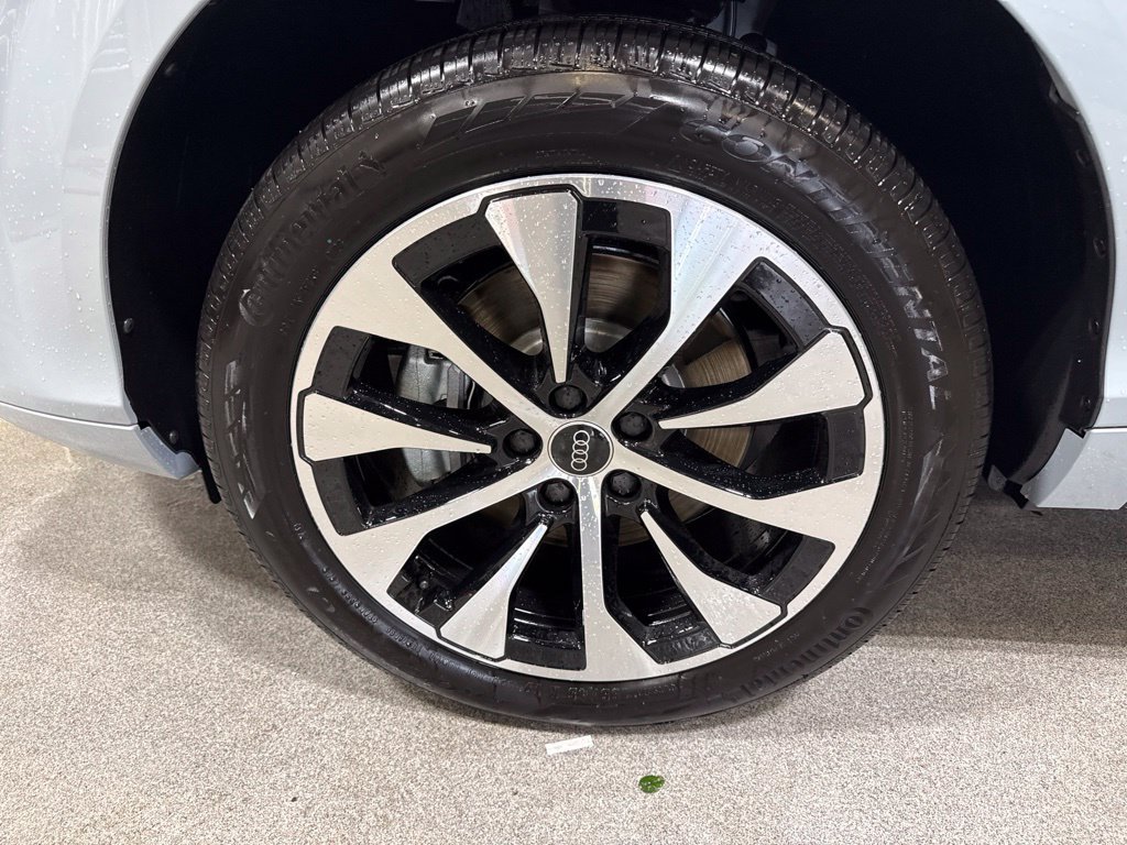 New 2026 Audi Q3 quattro 2.0T AWD/4WD image 10
