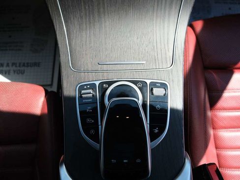 Used 2022 Mercedes-Benz C 300 Coupe image 31