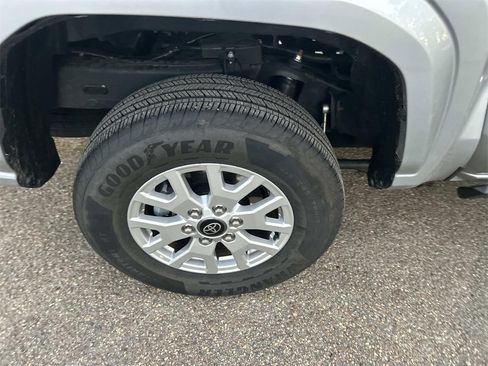 Certified 2025 Toyota Tacoma SR5 image 10