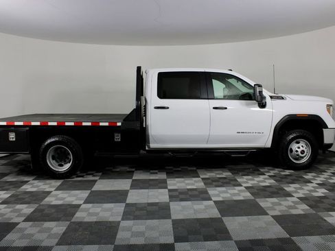 Used 2023 GMC Sierra 3500 Pro w/ Convenience Package image 8