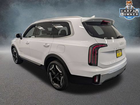Certified 2024 Kia Telluride EX w/ EX Captain's Chair Package AWD/4WD image 7