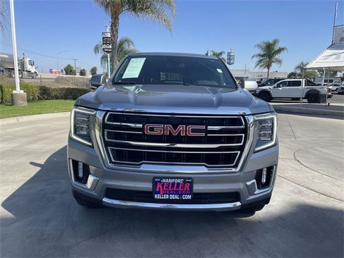 Used 2023 GMC Yukon SLT image 3