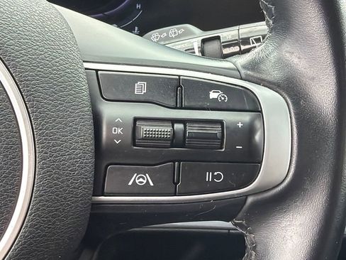 Used 2023 Kia Sportage EX FWD image 25