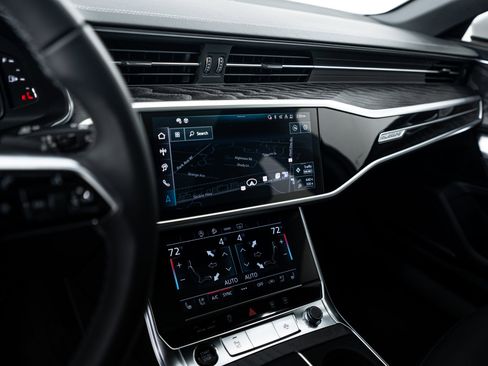 Used 2025 Audi A6 Premium Plus w/ Driver Assistance Package image 12