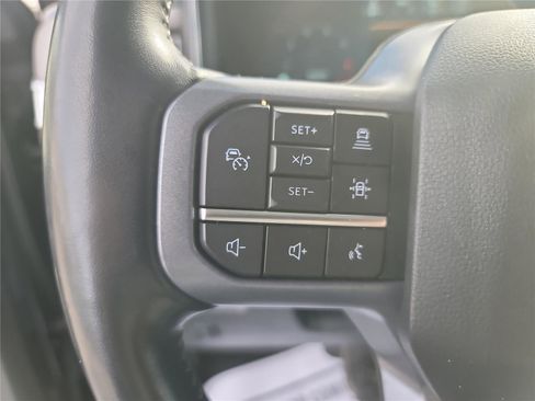 Used 2023 Ford F250 Lariat w/ Lariat Ultimate Package image 27