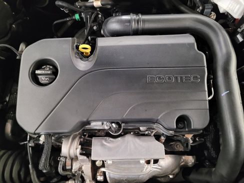 Used 2023 Chevrolet Malibu LT FWD image 30