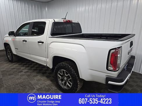 Used 2022 GMC Canyon AT4 AWD/4WD image 11