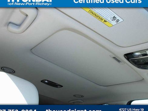 Used 2022 Hyundai Palisade SEL w/ 8P Bench Seat Package image 8