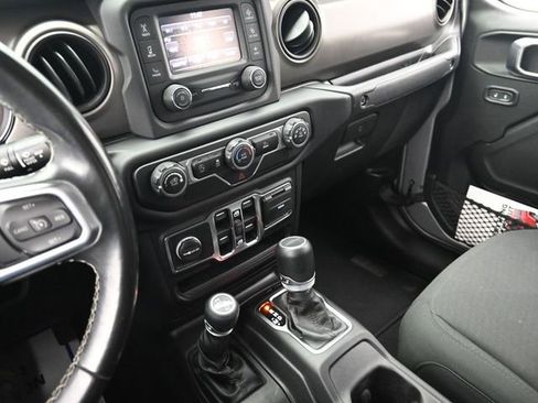 Used 2020 Jeep Gladiator Sport w/ Quick Order Package 24S image 23