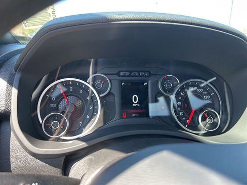 New 2026 RAM 2500 Tradesman AWD/4WD image 17